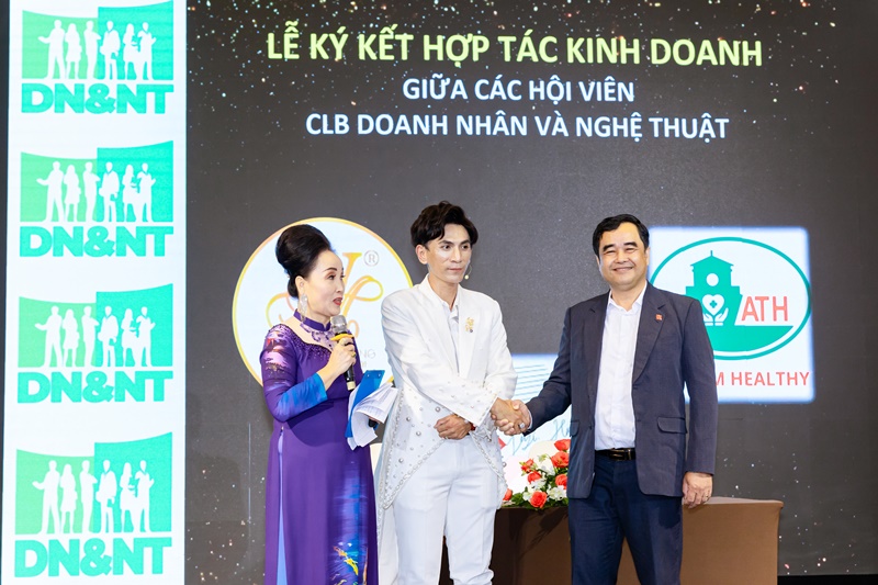 Đêm Hội ngộ Doanh Nhân lần 4 - CLB Doanh nhân & Nghệ thuật